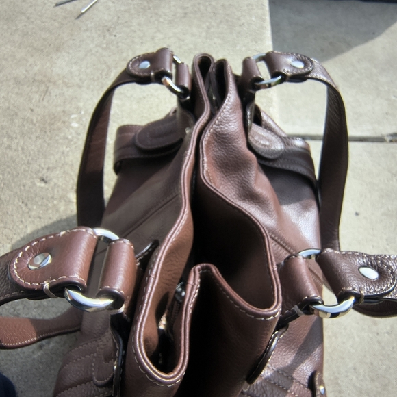 Tignanello Pebbled Leather Multi-Pocket Shoulder Bag - Picture 8 of 10